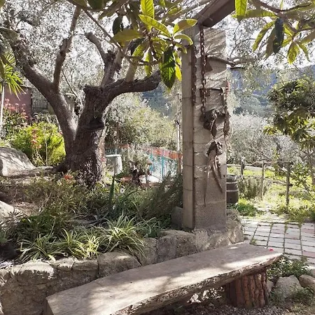 S'imbragu Farm לינה וארוחת בוקר