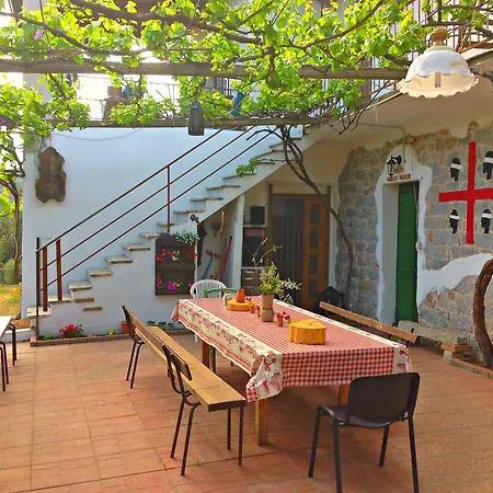 S'imbragu Farm לינה וארוחת בוקר 3*