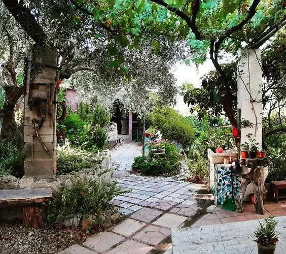 S'imbragu Farm Oda ve Kahvaltı