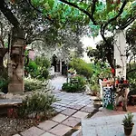 S'imbragu Farm Bed & Breakfast