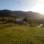 فندق مبيت وإفطار S'imbragu Farm